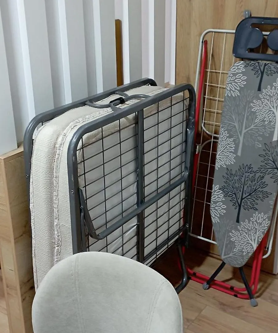 アパート Selvia Apartament ティラナ