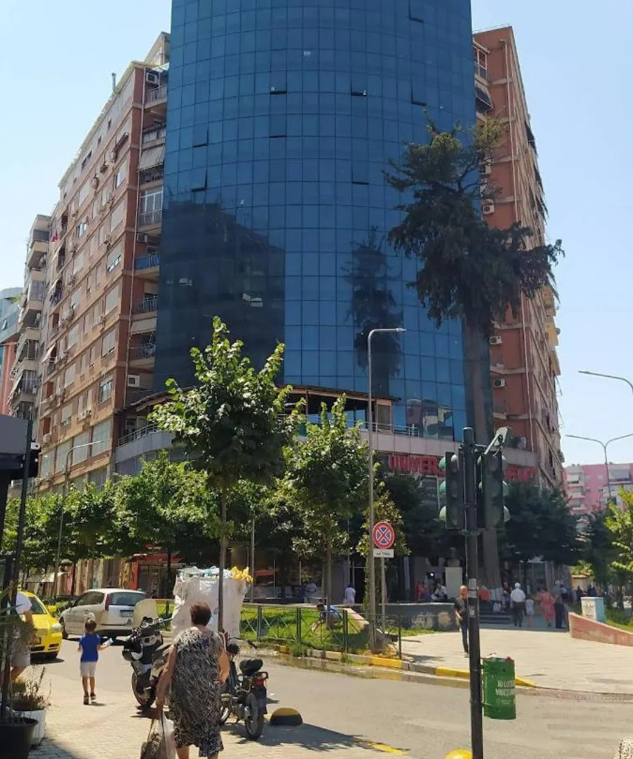 Selvia Apartament ティラナ アルバニア